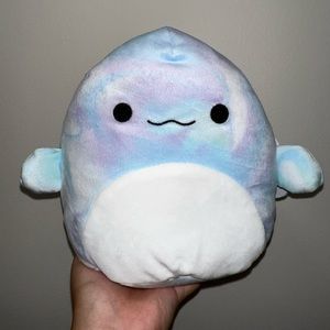 10” Laslow the Beluga Whale Squishmallow